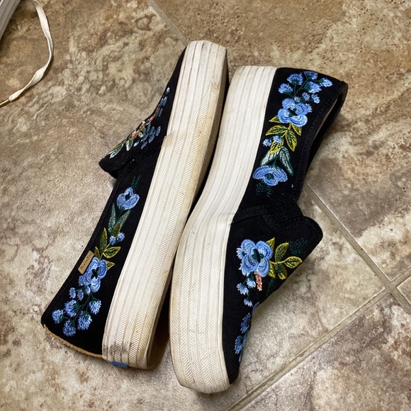 KEDS X RIFLE PAPER CO Triple Decker Slip-On Sneakers in Black Blue Size 7.5 - Picture 3 of 4